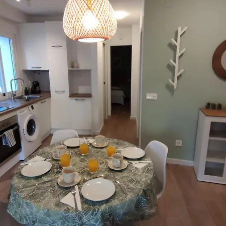 Acogedor En Casco Historico Apartamento *